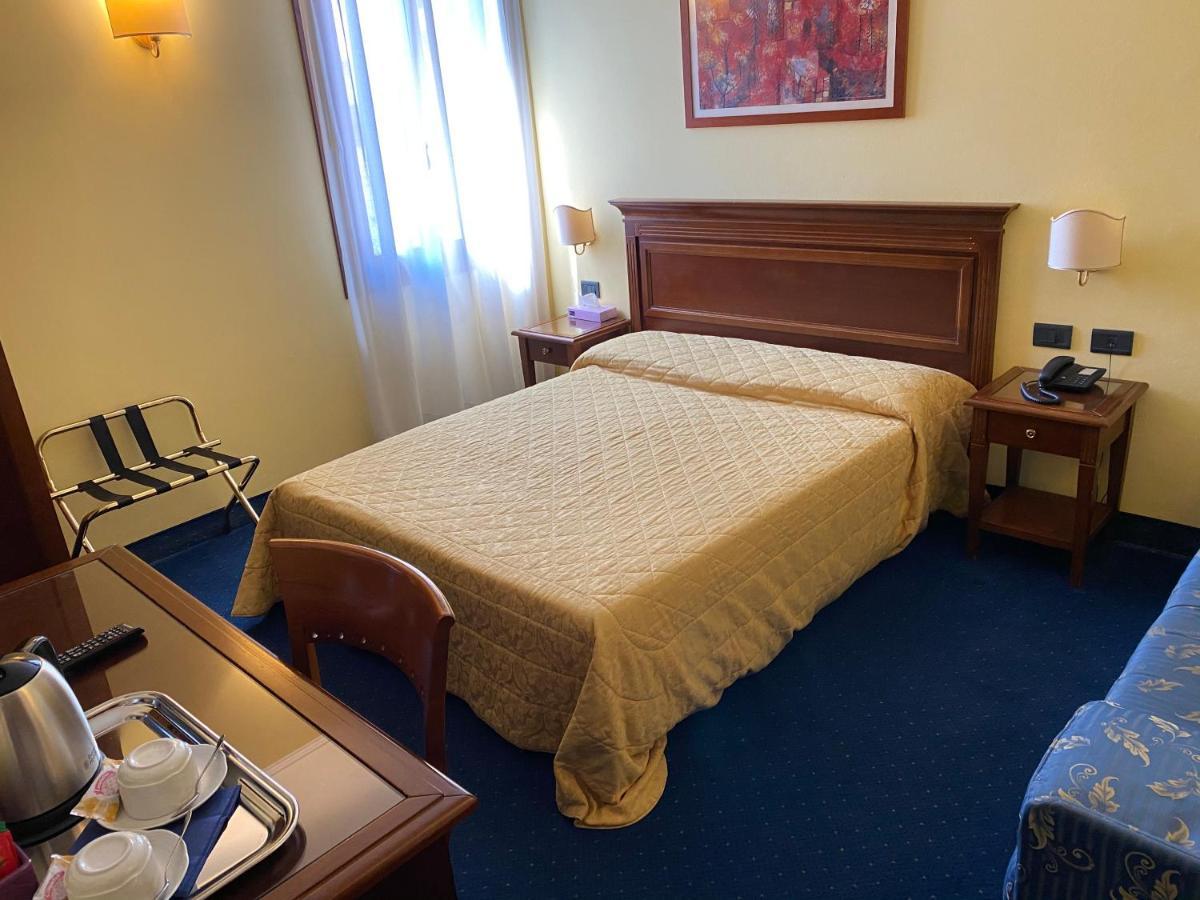 Inn Alloggi Marinella Venecia
