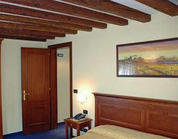 Inn Alloggi Marinella Venecia