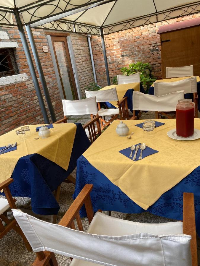 Alloggi Marinella Locanda